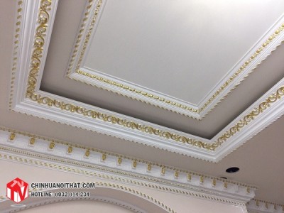 Trần trang trí nhủ vàng